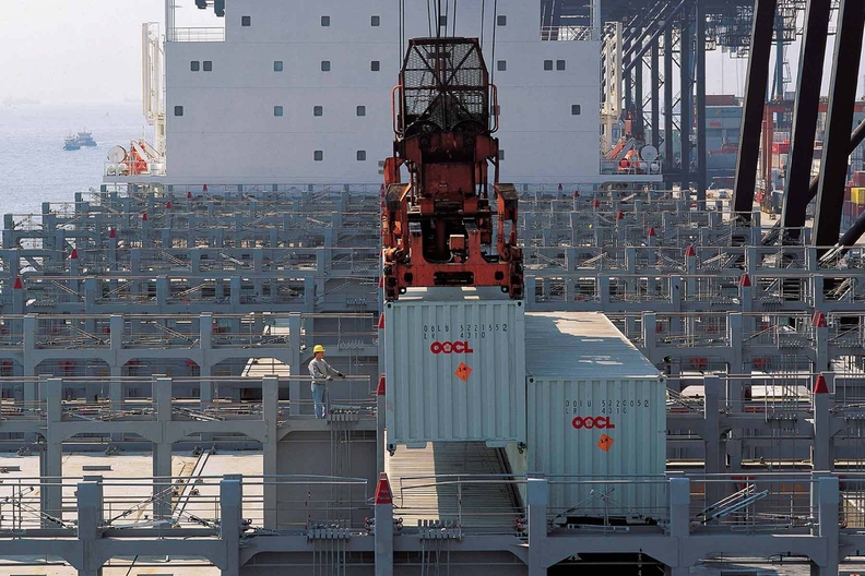 OOCL 컨테이너 박스. 사진 : OOCL