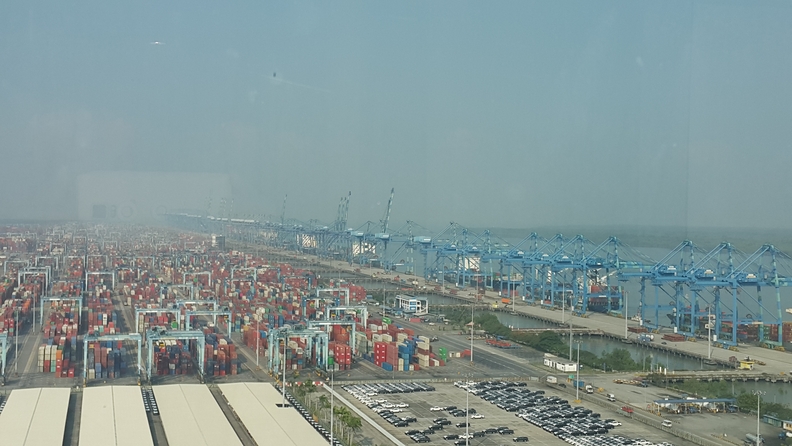 말레이시아 Port Klang 전경. 사진 : 해양통신DB