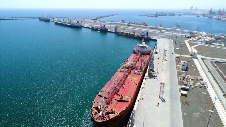UAE 푸자이라항의 VLCC. 사진 : 푸자이라항만청