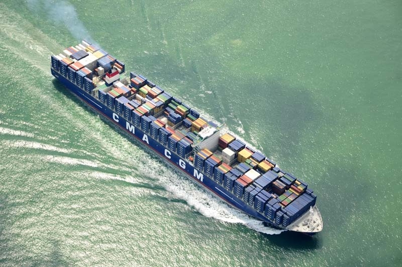 운항 중인 CMA CGM의 컨테이너선. .사진 : CMA CGM