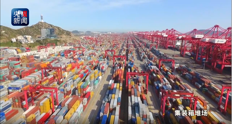 상하이의 양산심수항. 사진 : Shanghai International Port