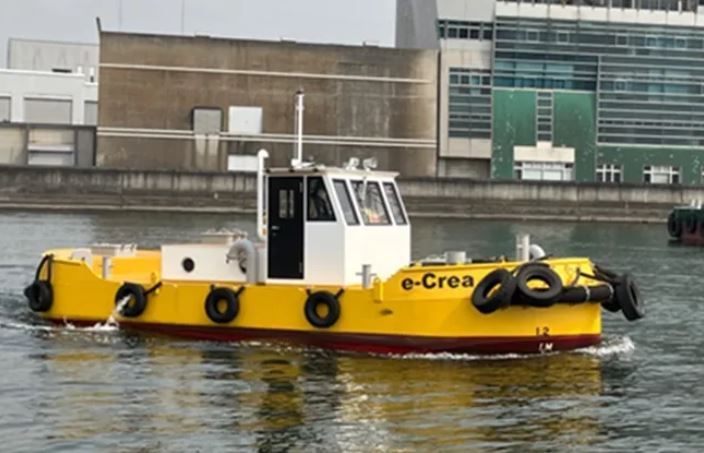 전기배터리 추진 작업선 'e-Crea호'. 사진 : NYK