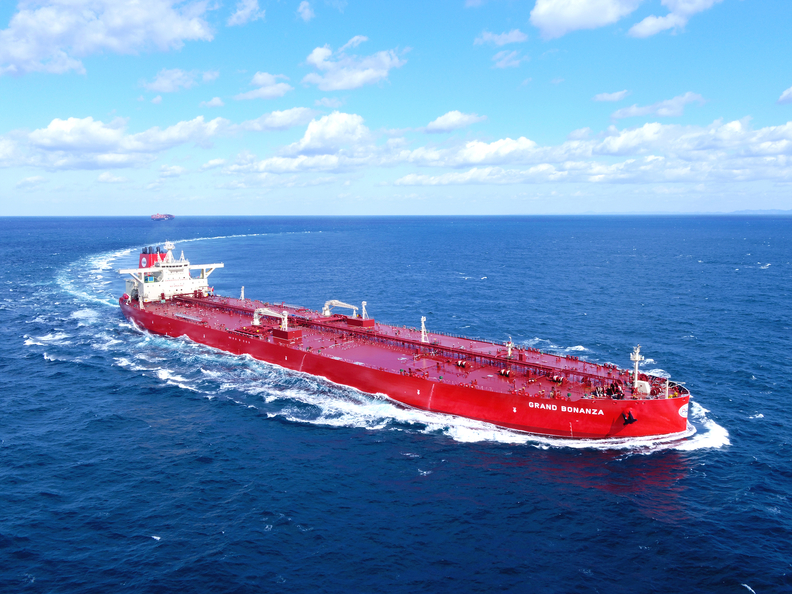 팬오션이 운영하는 30만 dwt급 VLCC ‘Grand Bonanza호'. 사진 : 팬오션