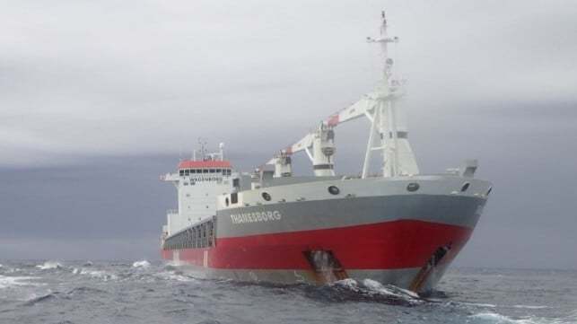 좌초된 'Thamesborg호'. 사진 : Canadian Coast Guard