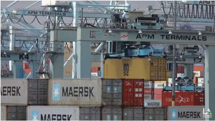 LA항의 컨테이너들. 사진 : The Port of LA