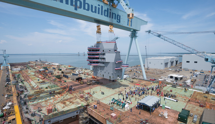 중국의 제재대상에 포함된 뉴포트뉴스조선소. 사진 : Huntington Ingalls Industries