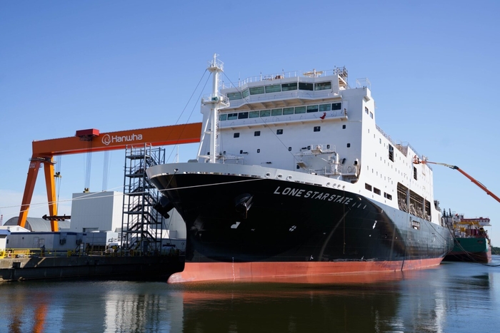 미국의 한화필리조선소에서 건조된 다목적선. 사진 : Hanwha Philly Shipyard