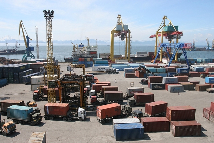 캄차카 최대 항만인 페트로파블롭스크-캄차츠키상업항. 사진 : Petropavlovsk-Kamchatsky Commercial Sea Port LLC